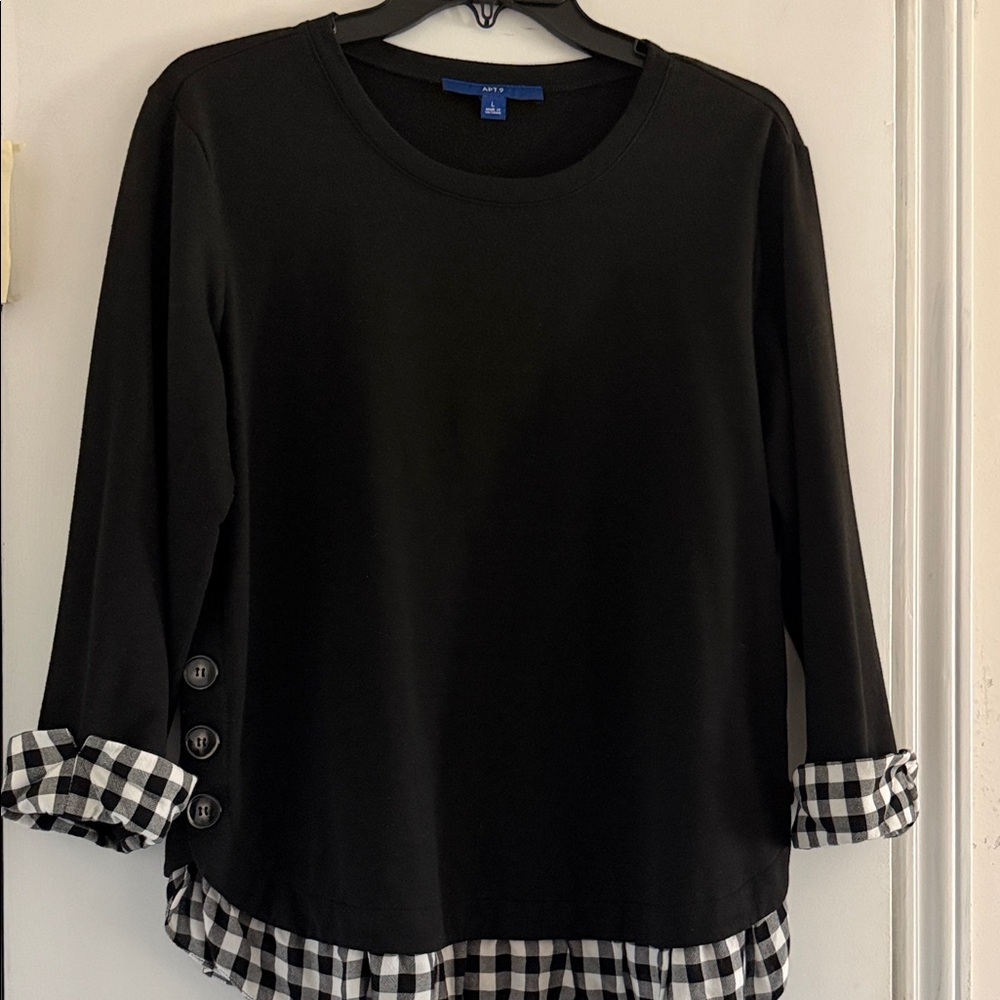 Apt. 9 Black Long Sleeve Top with Black & White Plaid Trim